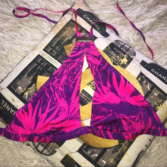 Victoria's Secret Other - Victoria’s Secret Keyhole Bikini Top NWOT Victoria's Secret Other - Victoria’s Secret Keyhole Bikini Top NWOT